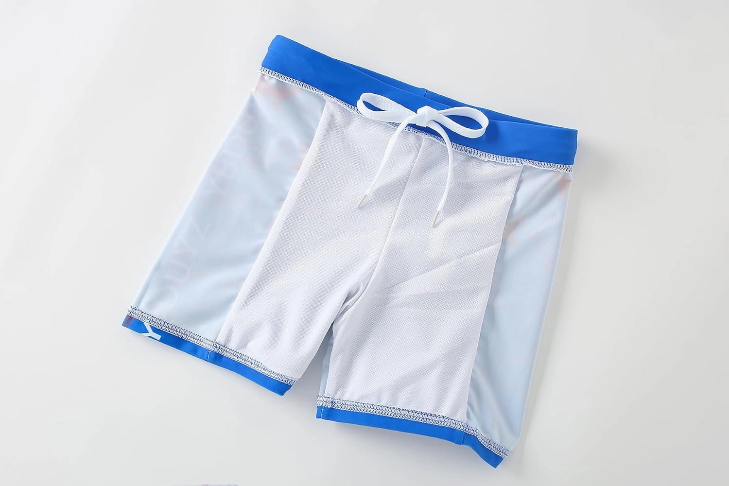 AIWUHE Toddler Boys Swimsuit Set Rash Guard Boys' Swimwear Two Piece Bathing Suit and Swim Trunk with Hat UPF 50  3-8Y