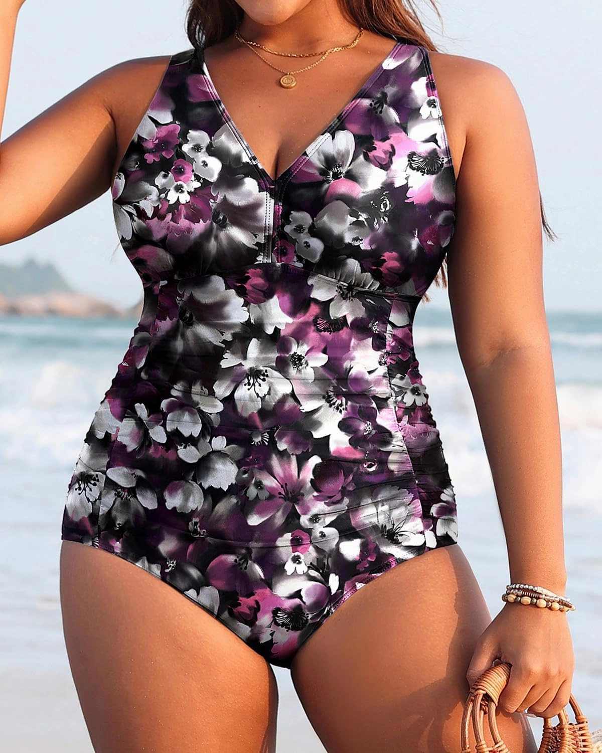Aqua Eve Women Plus Size One Piece Swimsuits V Neck Tummy Control Bathing Suits Retro Ruched Swimwear