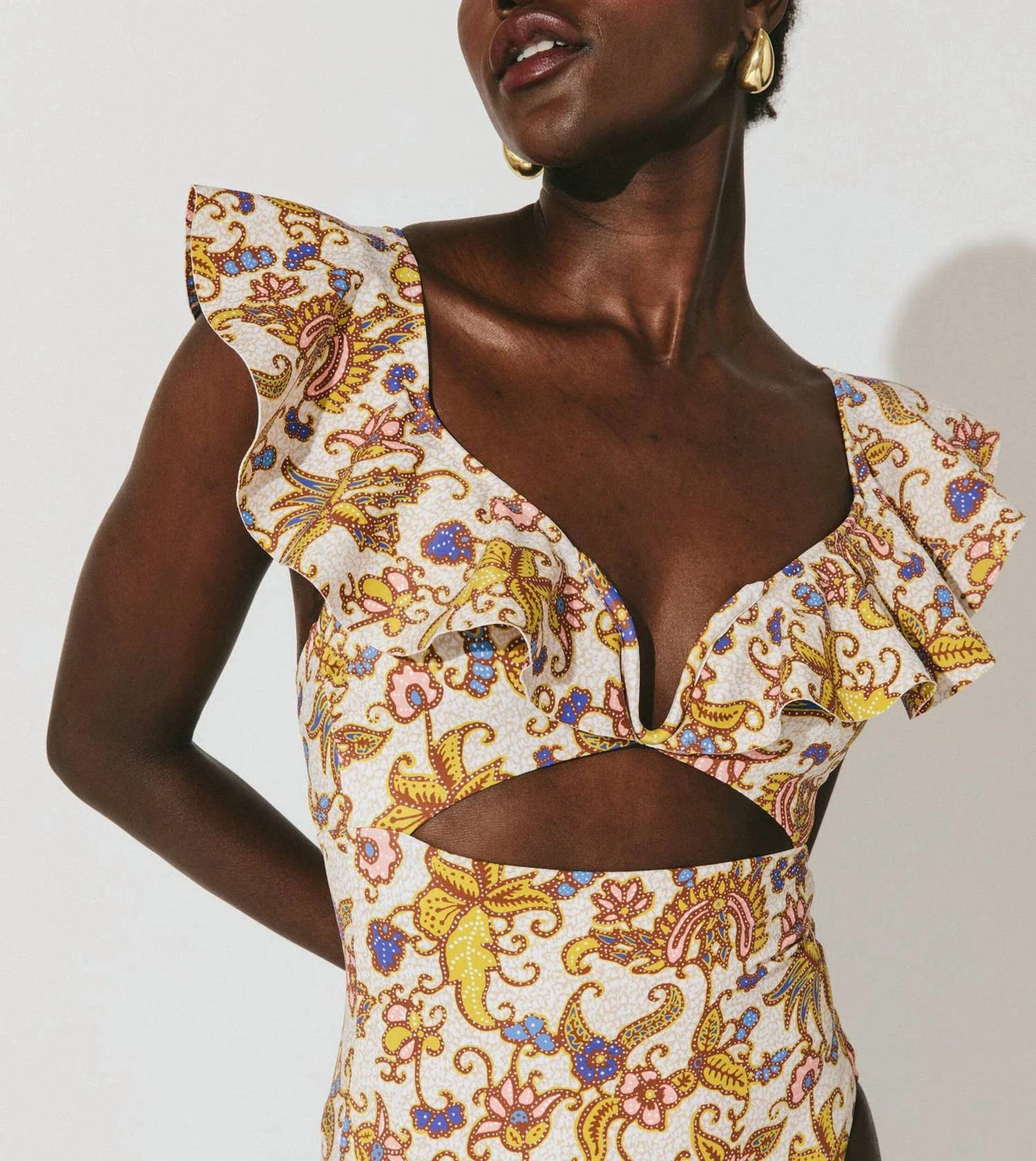 Harlow One Piece In Light Evora