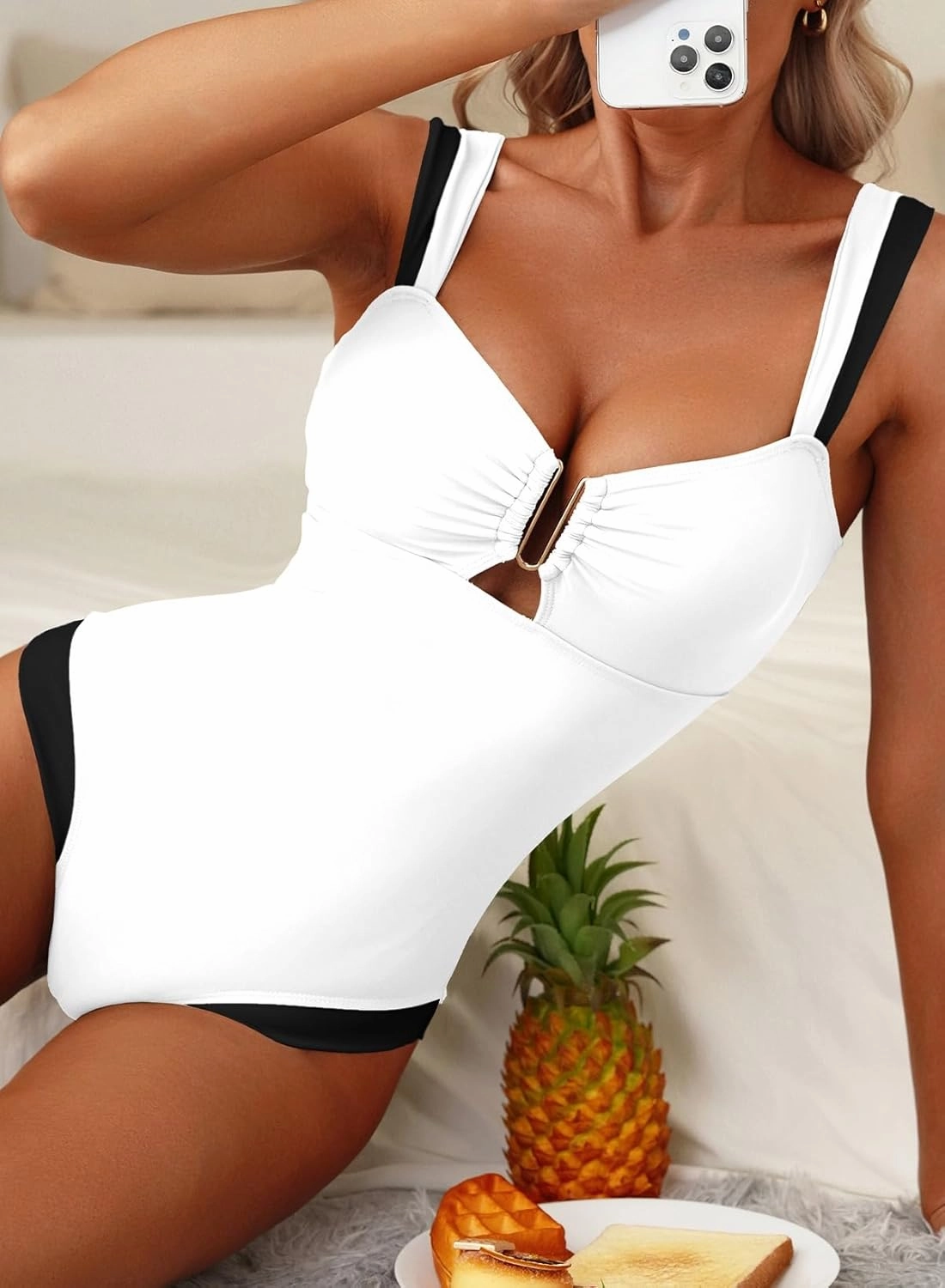 Herseas Women's Two Tone Patchwork One Piece Swimsuit U Hardware Cutout Bathing Suit