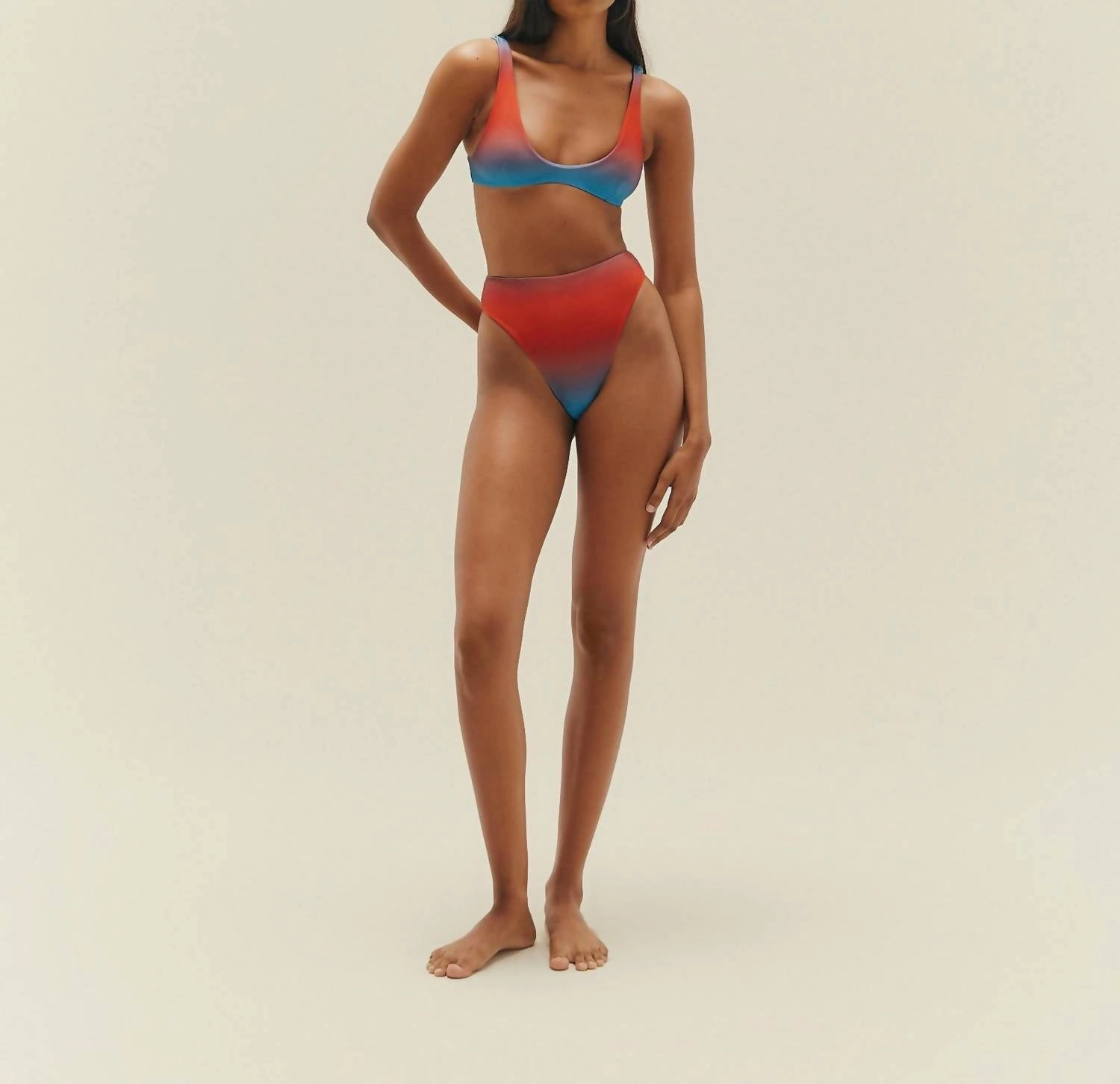 Juliana Top In Red/blue Ombre