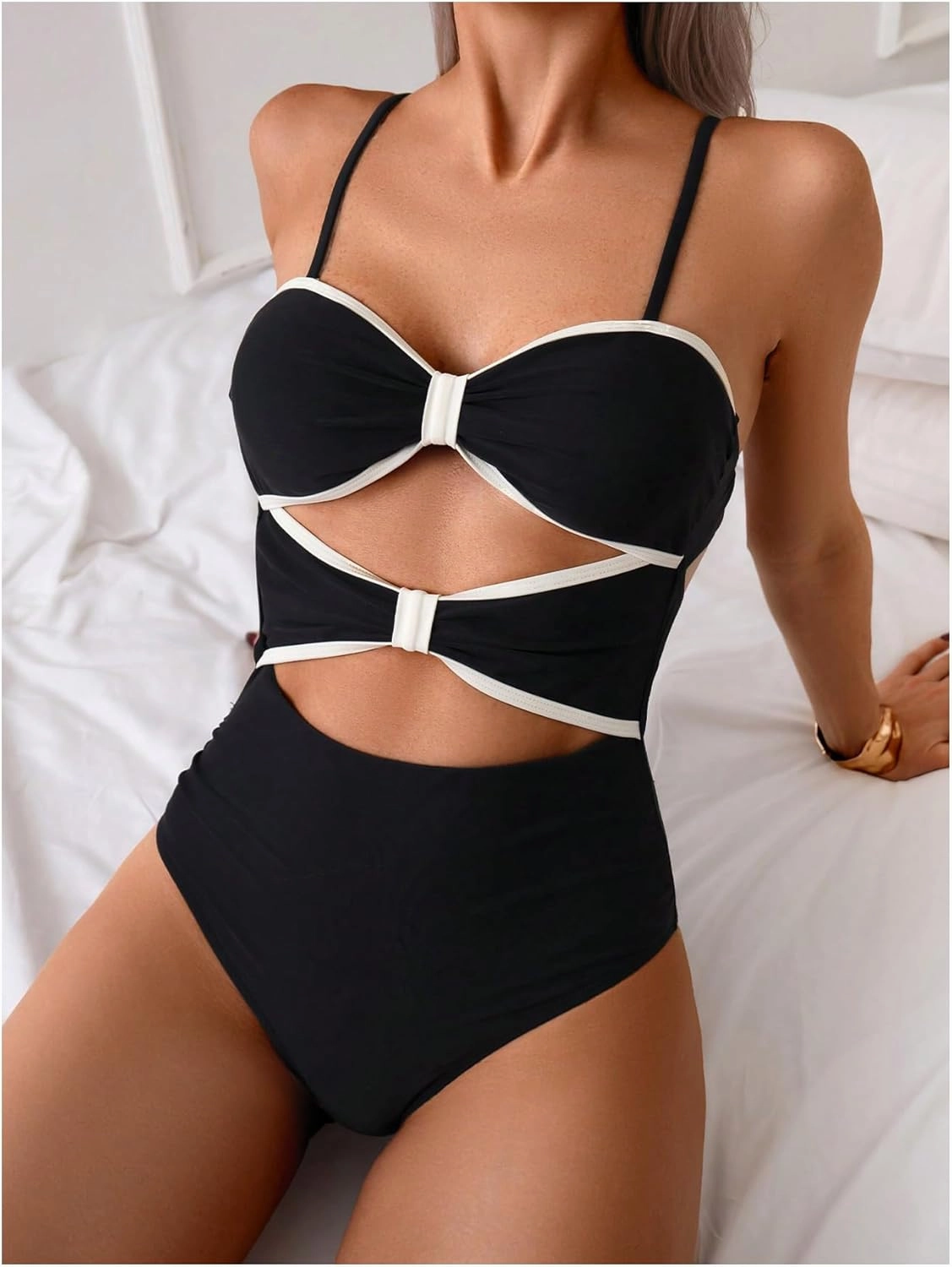 Verdusa Women's Cut Out Colorblock One Piece Swimsuit Tie Back Swimwear Bathing Suit