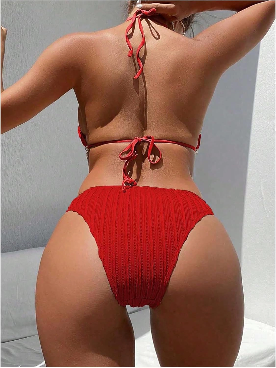 WDIRARA Women's Chain Linked Cut Out Halter One Piece Swimsuit